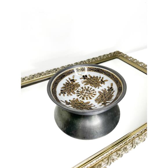 Rare Vintage Y.Y. Japanese Porcelain-Ware Pewter Floral Bowl Black Gold & Silver
